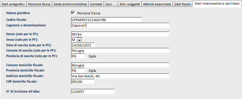 Risulti compilata la sezione PERSONA FISICA.