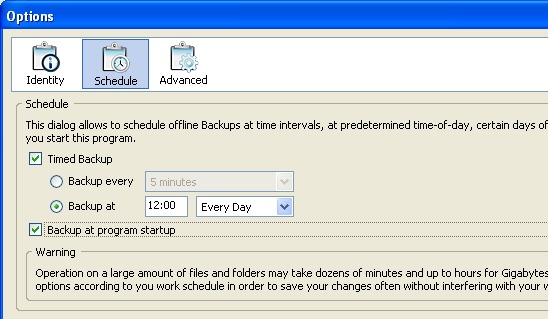 Guida per l'utente Pagina 40 7.1.2. Pianificazione dei backup Per pianificare i backup, è possibile usare la funzione Schedule (Pianifica) di DesktopMirror.