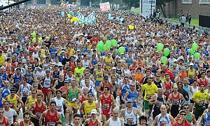 ATLETICA Maratona di Roma 2011, è già record attesi oltre 7mila runner stranieri Le iscrizioni, a tre mesi dall'evento, che svolgerà il 20 marzo 2011, hanno già raggiunto quota 6.