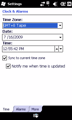 Impostazione di data e ora Per impostare data e ora, toccare Start > Impostazioni > Orologio e avvisi > scheda Ora. Selezionare il fuso orario dal menu a discesa.