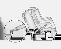 Sedili, sistemi di sicurezza 59 9 Avvertenza Accertarsi che il fermaglio sulla cintura del seggiolino sia fissato saldamente