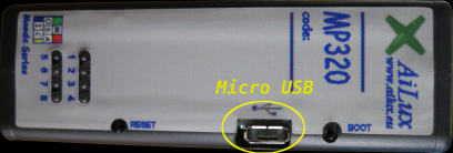 Datasheet Unità di Telelettura per contatori Per la comunicazione seriale è necessario configurare correttamente i pin del connettore RJ45, come illustrato in Figure 1 : (a) Pin connettore seriale