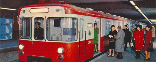 La metropolitana di Milano ha cominciato i suoi servizi nel 1964 ed oggi, con 3