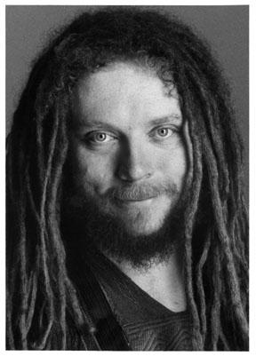 Che cos è la Realtà Virtuale? Il termine Realtà Virtuale nasce nel 1988, in un intervista a Jaron Lanier A Portrait of the Young Visionary.