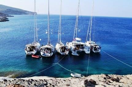 FLOTTIGLIA IN CROAZIA - ISOLE DELLA DALMAZIA IN BARCA A VELA 9-23 Agosto 2014 - Lasca, cazza e balla Una vacanza in barca a vela,già di per se, è qualcosa di diverso che va al di fuori degli schemi