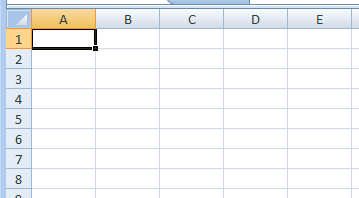 La finestra principale di Excel contiene un insieme di fogli (foglio di lavoro) quadrettati che costituiscono la cartella di lavoro.