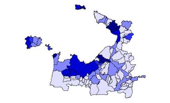 Figura 19 Aree comunali della Provincia di Napoli a densità differenti di impianti di Stazioni Radio Base (telefonia cellulare)-le aree più scure sono quelle a maggiore densità