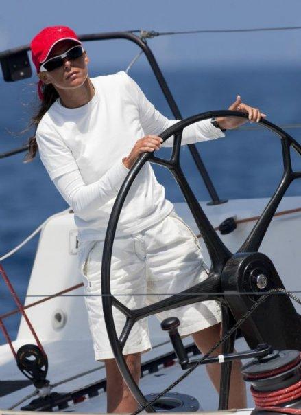 I Coach: CRISTIANA Cristiana Monina al timone della Nautical Events Development ha maturato un esperienza a 360 nel settore della nautica grazie ai suoi trascorsi sportivi e professionali come