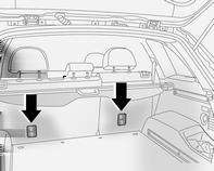 58 Sedili, sistemi di sicurezza Sistemi di sicurezza Isofix per bambini Non è consentito installare contemporaneamente più di due sistemi di sicurezza per bambini ISOFIX sui sedili posteriori, anche