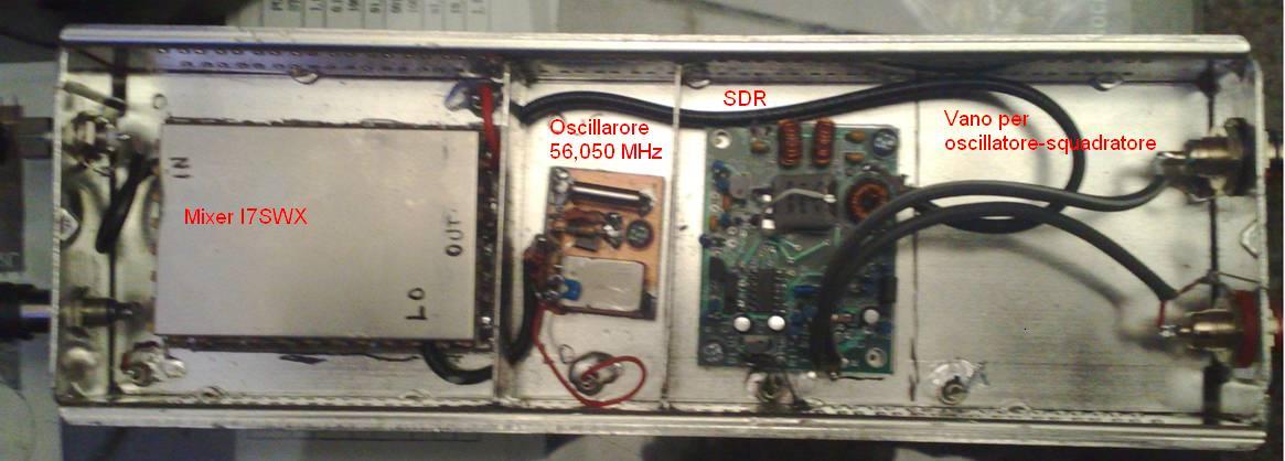 31 1. Di seguito una foto della scatola esterna che contiene il Band Scope/3 ricevitore che IZ7ANL ha adattato al proprio IC775 (Vedi www.mods.dk / modification / icom / IC775 Improvement); 2.
