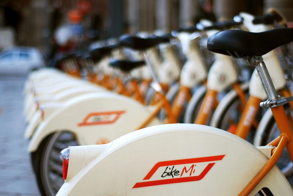 MEZZI E SERVIZIO: Comune/ATM sono proprietari dei mezzi del servizio di bike sharing (hardware/software) che li hanno acquistati da Clear Channel.