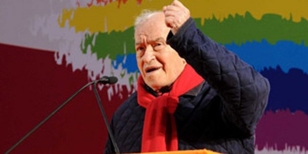 Membro del partito comunista italiano sin dal 1940, ha ricoperto inoltre la carica di direttore dell Unità dal 1947 al 1957. In memoria di Pietro Ingrao Proprietà: Lavoro Ambiente Solidarietà (L.A.S.).