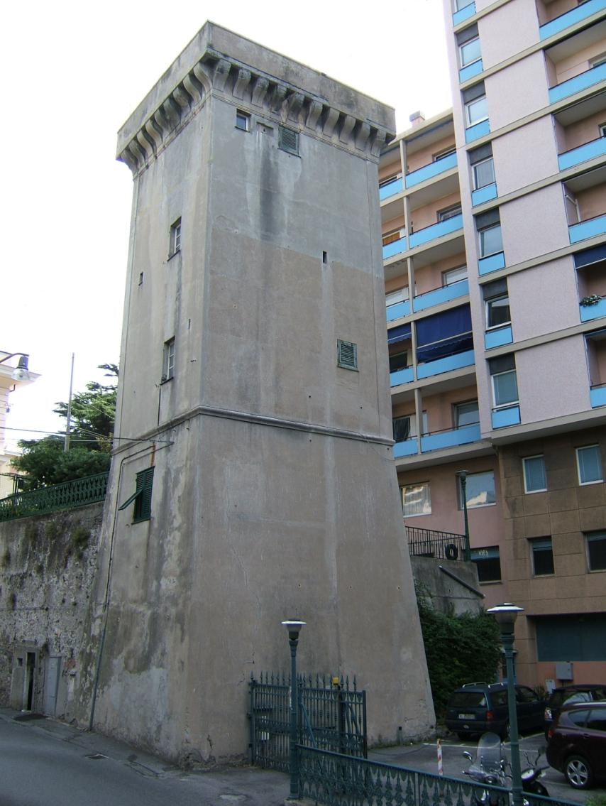 Torre, villa e arco nell immagine tratta da www. sanpierdarena.net di Ezio Baglini.