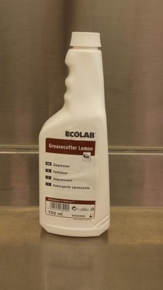 PROSHIINE SPECIIAL -- ECOLAB 112PZ X 0,,500LT Codiccee prrodotttto : 3029990 Pro Shine Special è indicato per la pulizia di superfici di legno come tek, quercia, mogano e superfici lucide e