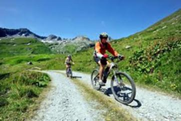 Il progetto e le sue finalità Il progetto Abruzzo in Mountain-Bike nasce dalla consapevolezza e volontà di valorizzare le bellezze