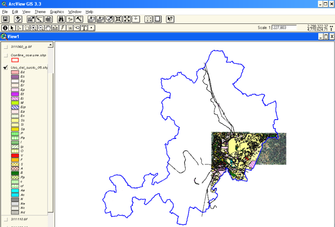 5. Elaborazione cartografica Utilizzando come base di appoggio le ortofotocarte e le CTR, sono stati digitalizzati, in ambiente Arc View 3.2, oltre 18.