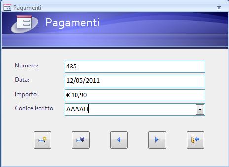 Quindi selezioniamo il campo CodiceIscitto e facendo click destro su di esso scegliamo cambia in casella combinata: poi facendo ancora click destro