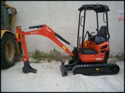 KUBOTA U15.3 13.000 Kubota Modello: U15.3 Matricola: 46978 Anno: 2010 Ore: 1.700 Altezza: 3.570 mm 990-1.240 mm 2.