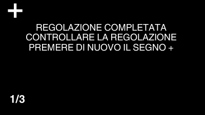 Impostazioni di menu MODO DEMO Riproduce una dimostrazione delle funzioni speciali della unità Impostazione Dettagli REGOLAZ TOUCH SCR Regola la posizione di risposta dei pulsanti sul touch screen 1