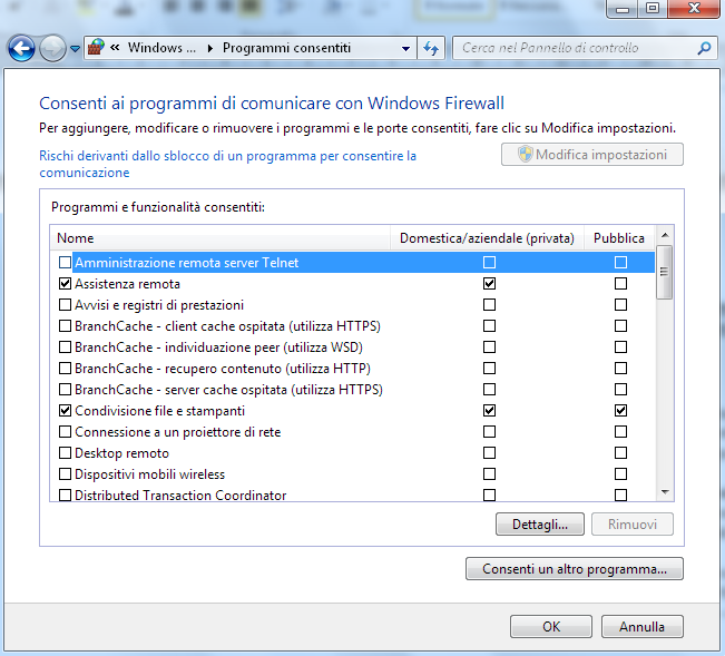 Sconsigliamo assolutamente di disattivare il firewall usando la terza opzione Disattiva Windows Firewall (impostazione sconsigliata) a meno che sul computer non si sia installato un altro firewall