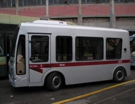 i collegamenti con il trasporto pubblico Attivazione linea interna al quartiere con bus elettrico Via Macrobio Via Friggeri P.Za Giovenale (Uff.