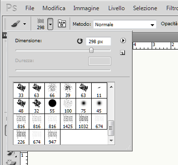Appendice Creare un pennello (con un testo) in Adobe Photoshop CS5 Attivando il comando strumento pennello, nella barra in alto a sinistra compaioni i controlli relativi ai pennelli.