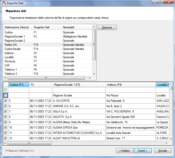 Nella metà inferiore della finestra c è una griglia che mostra una anteprima dei dati da importare. Nella parte superiore della finestra un altra griglia elenca i campi AMICA da associare.