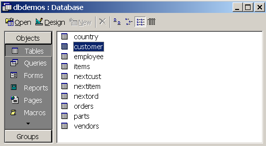 Access rappresenta un Sistema di Gestione di Basi di Dati Relazionale (RDBMS), in grado di creare/aggiornare/manutenere archivi, di definire collegamenti tra essi, di estrarre informazioni secondo