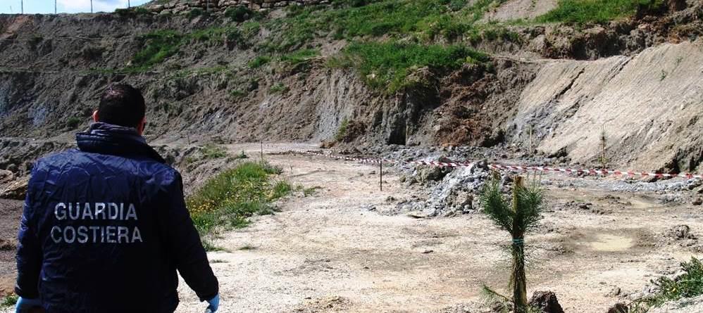 Vigilanza sulle aree a particolare tutela ambientale Area Marina Protetta Parco Sommerso di Baia Denunciate sette persone all Autorità Giudiziaria e sequestrati sette attrezzi da pesca.