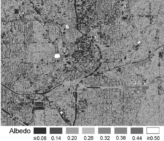 Isola di calore urbano e Thermal Remote Sensing valori bassi indicano superfici con una bassa riflettività delle onde corte, al contrario, valori alti sono indicativi di superfici con grande capacità