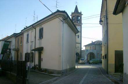 Edifici in piazza DELLA CHIESA - via MARCONI INQUADRAMENTO PUNTI DI RILIEVO FOTOGRAFICO NOZIONI : IMMAGINI : Nella