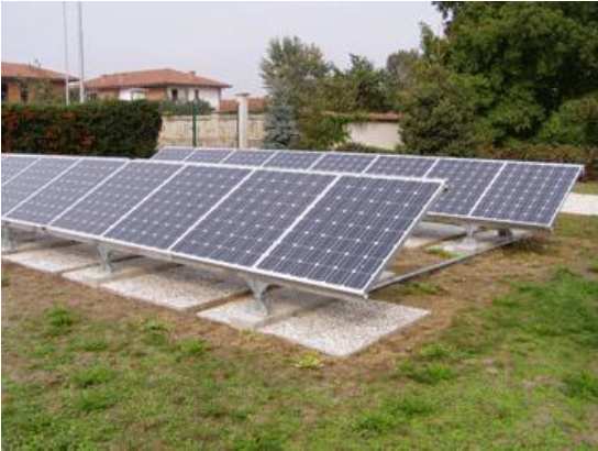 TARIFFE INCENTIVANTI L energia elettrica prodotta dagli impianti fotovoltaici che entreranno in esercizio nel 2009 ha diritto a una tariffa incentivante articolata secondo i valori