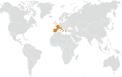 L influenza delle leve strategiche sulla scelta dei mercati Cluster di paesi Asia America del Nord Paesi dell Est America del Sud Nord Europa Sud Europa Emirati Uniti Leve di business Mercato