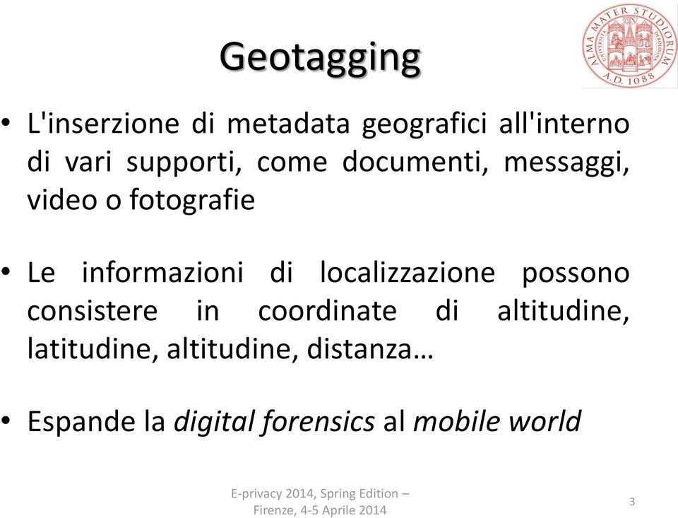 consistere in coordinate di altitudine, latitudine, altitudine, distanza Espande