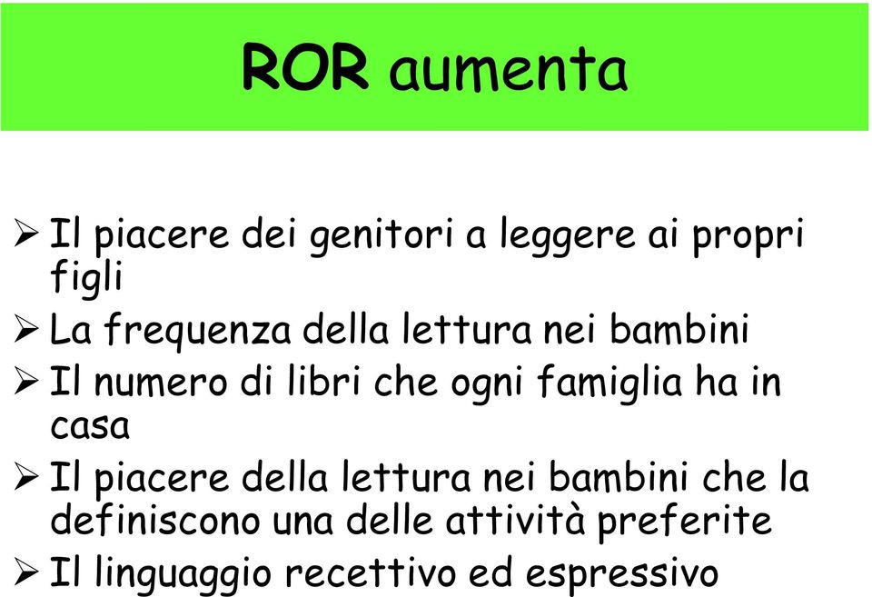 famiglia ha in casa Il piacere della lettura nei bambini che la