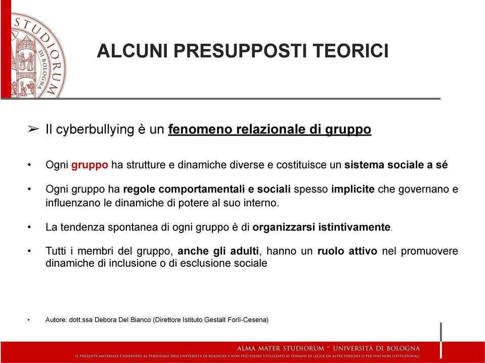 governano e influenzano le dinamiche di potere al suo interno.