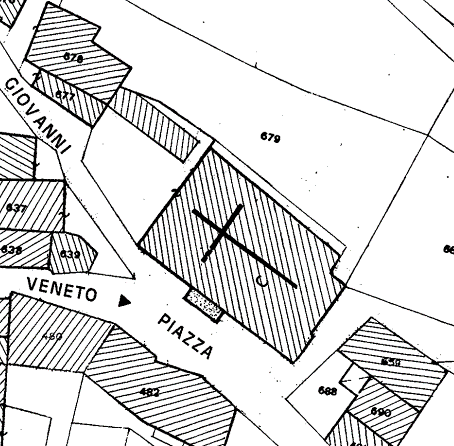 La chiesa di San Giovanni battista in Pereto: i restauri degli anni 60 Introduzione A metà del colle su cui sorge il paese di Pereto si trova la chiesa di San Giovanni battista.