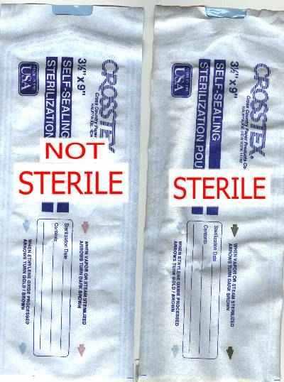 CONTROLLI DI STERILITA Valutano l efficacia della sterilizzazione con indicatori di: PROCESSO (raggiungimento di una certo valore) (P) ESITO (indicano l avvenuta sterilizzazione) (E) Controlli fisici