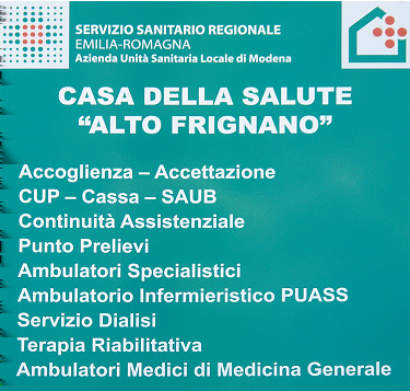 CASA DELLA SALUTE ALTO FRIGNANO - PIEVEPELAGO Presenza di medicina di gruppo che coinvolge i 4 Medici di Medicina Generale (MMG) del Nucleo di Cure Primarie (NCP) Progetto emergenza-urgenza Alto