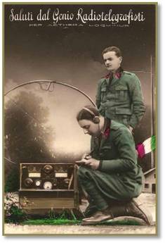 - Radio militare del Regio Esercito italiano - Stazione R 2/1935 (R 2 3/1939) Di Umberto Bianchi Ogni tanto un esemplare di radio veramente storico fa la sua comparsa presso qualche collezionista.
