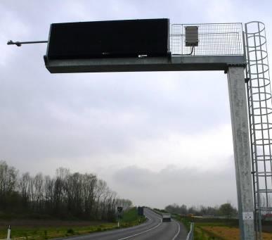 Rilevazione delle informazioni Sulle strade del territorio toscano sono state installate 20 postazioni di sensori traffico così distribuite: 4