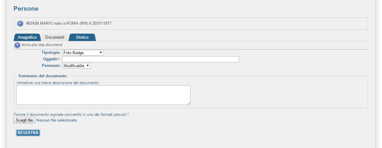 INSERIMENTO FOTO 1 I Tecnici tesserati direttamente alla FITri, effettuato l accesso alla loro area riservata devono selezionare dal menu principale dell applicativo la sez.