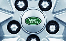 RUOTE E ACCESSORI PER RUOTE Cerchio in lega da 20 a 5 razze doppie Stile 510 tornito al diamante Personalizza lo stile della tua Land Rover con questi cerchi esclusivi.