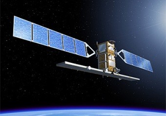 - SENTINEL-1: (Fig. 4c) satellite progettato da Thales Alenia Space Italy per produrre immagini radar nella banda C e che verrà lanciato nel 2013, andrà a sostituire l ENVISAT.