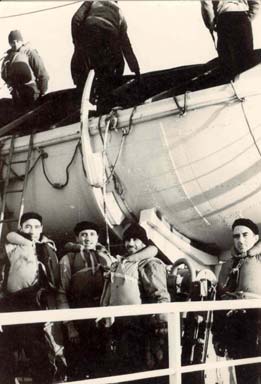 Particolari a bordo Esercitazioni abbandono nave Foto di gruppo Ghiaccio a bordo: Il D.m.