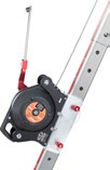 RETRACTABLE FALL ARRESTERS AND SELF RETRACTING LANYARDS DISPOSITIVI ANTICADUTA RETRATTILI 6 SERIES 119 Bifunctional device that has been specifically developed for work in confined spaces.