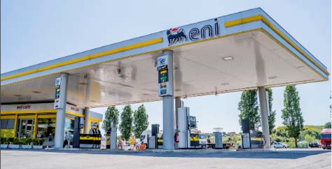 Refining & Marketing: rilancio del downstream Sannazzaro: Impianto EST, brevetto Eni Valorizzazione delle competenze Innovazione Venezia: Produzione green-diesel,