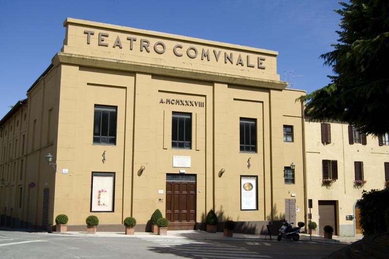 Chiusi: Lapide commemorativa del Teatro