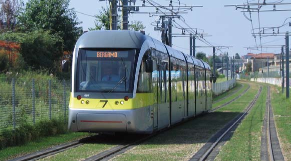 LINEA T1 ERGAMO-ALINO MODIFICHE AL SERVIZIO TRAMVIARIO GIOVEDÌ 6 - VENERDÌ 7 MAGGIO 2010 Giovedì 6 e venerdì 7 mggio, oltre l servizio ordinrio, verrnno effettute corse strordinrie dlle 18:00 lle