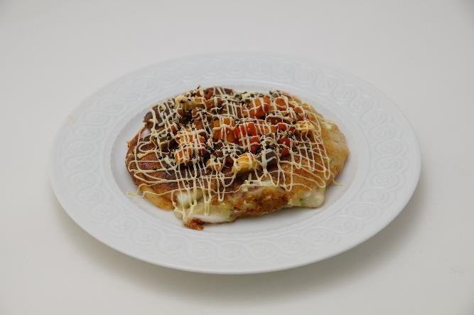 KEWPIE Cremoso okonomiyaki in stile occidentale Condito con sesamo e